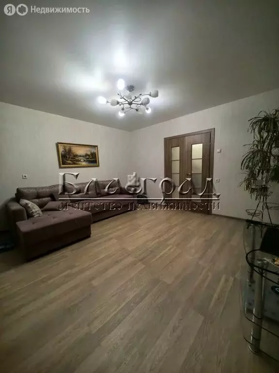 2-комнатная квартира: Челябинск, Новороссийская улица, 17А (59 м) - Фото 1