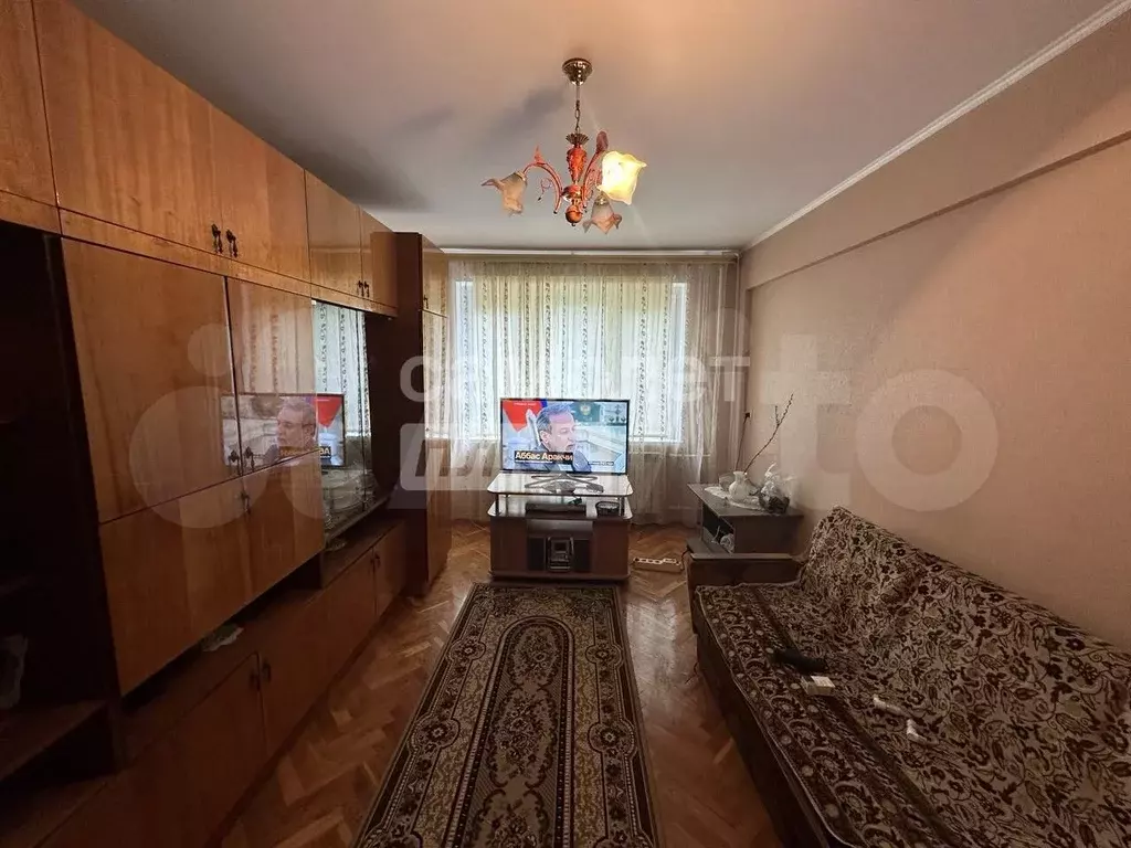 3-к. квартира, 69,5 м, 1/5 эт. - Фото 0