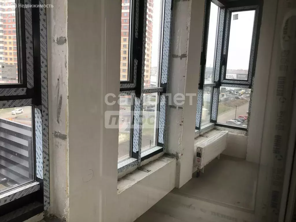 Квартира-студия: село Осиновая Гора, улица Героя России Макаровца, 3 ... - Фото 1