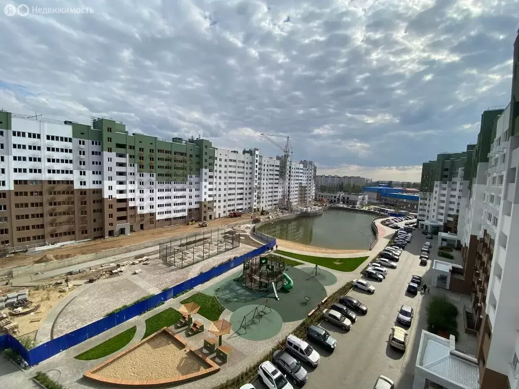 2-комнатная квартира: Энгельс, улица Колотилова, 102 (74.8 м) - Фото 2