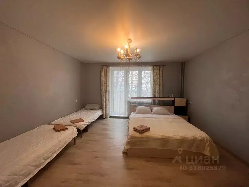 1-к кв. Челябинская область, Челябинск ул. Дегтярева, 78 (42.0 м) - Фото 0