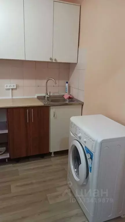 1-к кв. Крым, Феодосия ул. Челнокова, 94 (40.0 м) - Фото 1