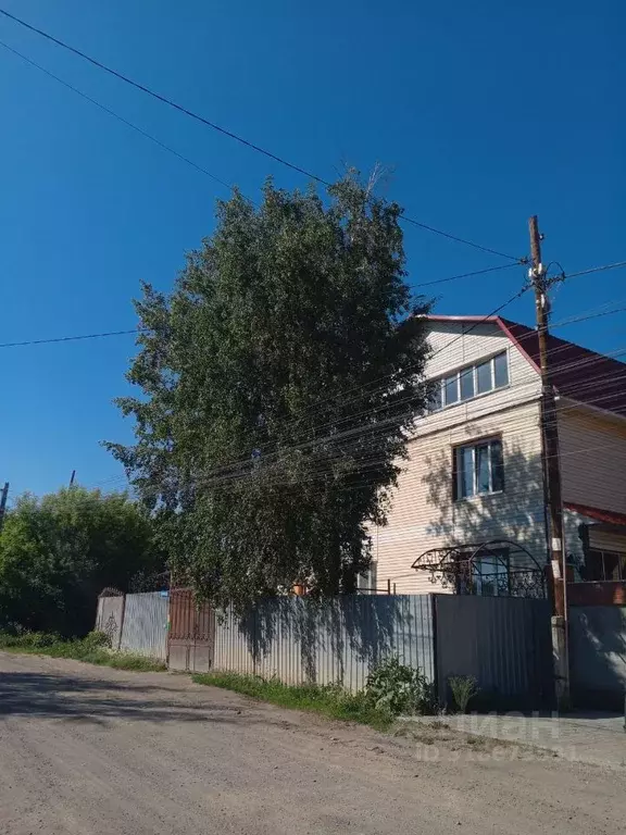 Дом в Челябинская область, Челябинск Ижевская ул., 44 (140 м) - Фото 0