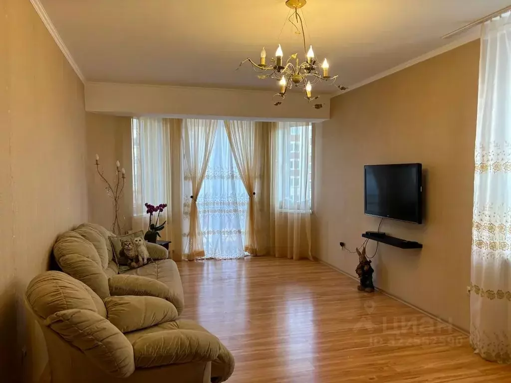 2-к кв. Калининградская область, Зеленоградск ул. Ткаченко, 1 (70.0 м) - Фото 1