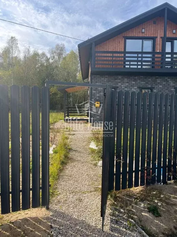 Дом в Калужская область, Жуковский муниципальный округ, д. Чубарово, ... - Фото 2