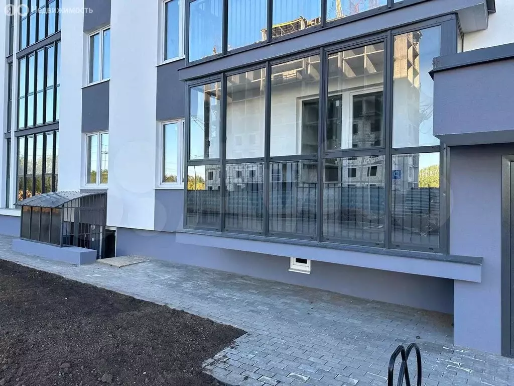2-комнатная квартира: Тольятти, улица Маршала Жукова, 60 (69 м) - Фото 0