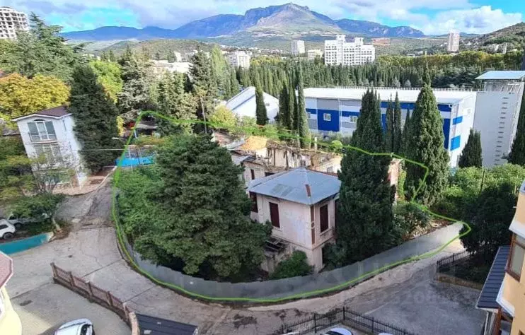 Участок в Крым, Алушта  (13.0 сот.) - Фото 1