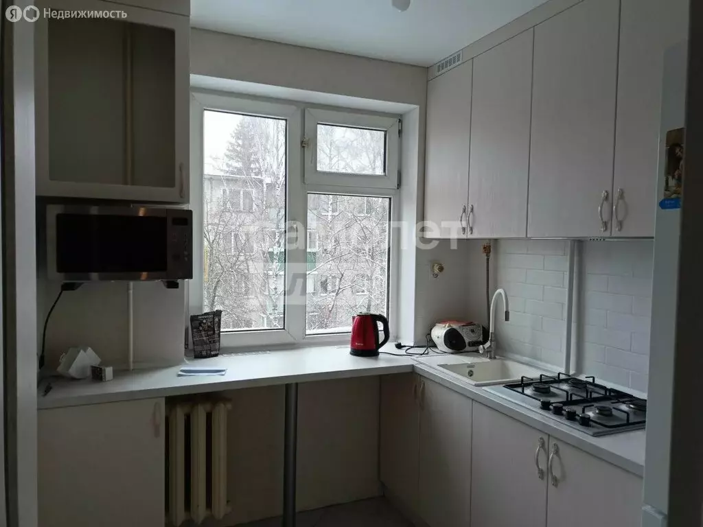 3-комнатная квартира: Курск, улица Димитрова, 93 (47.5 м) - Фото 1