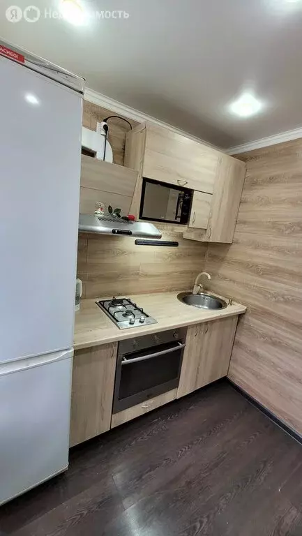 1-комнатная квартира: Октябрьский, проспект Ленина, 67 (29 м) - Фото 0