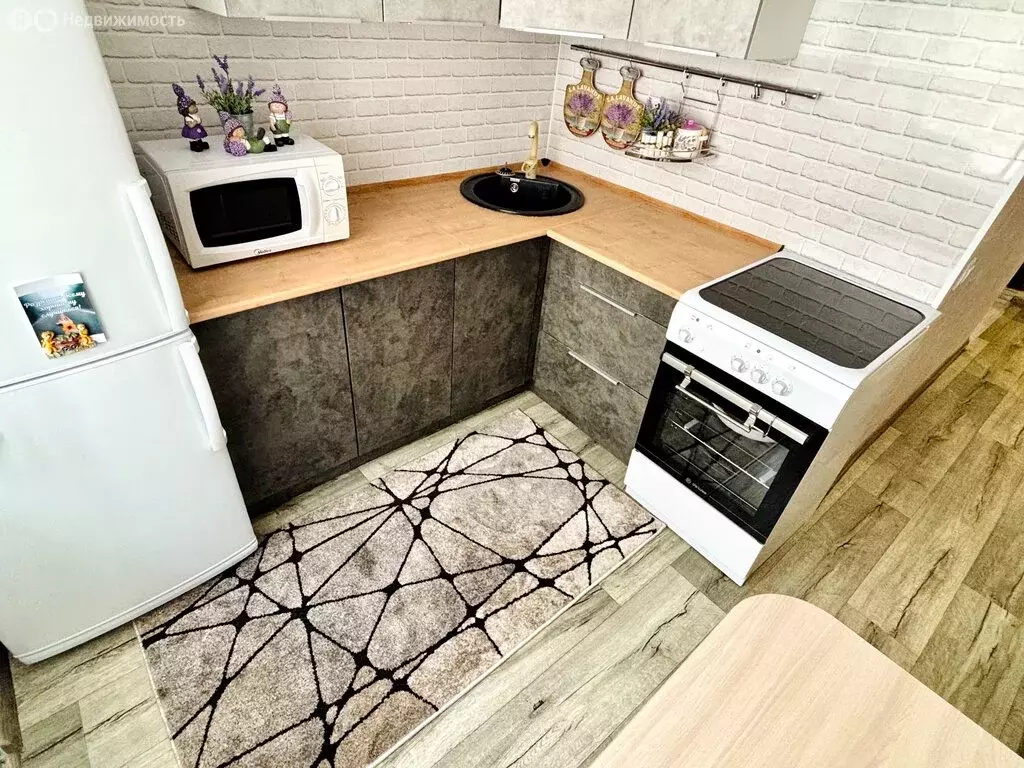 1-комнатная квартира: Прокопьевск, Черниговская улица, 12 (30.6 м) - Фото 1