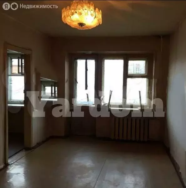 3-комнатная квартира: Красноярск, улица Ленина, 43 (54 м) - Фото 1