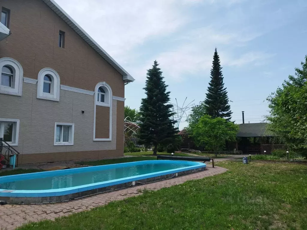 Дом в Новосибирская область, Обь Пригородная ул., 25 (400 м) - Фото 0
