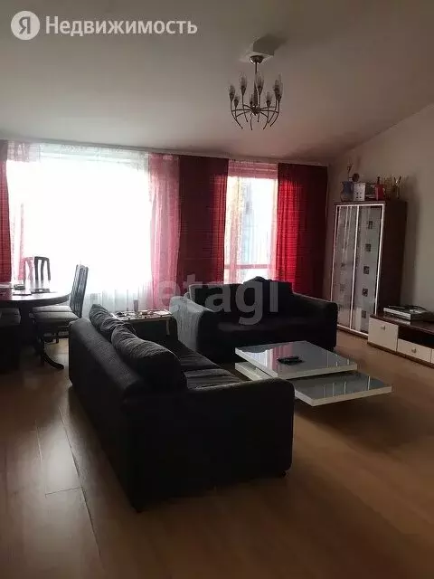 4-комнатная квартира: Екатеринбург, улица 8 Марта, 90а (123 м) - Фото 0
