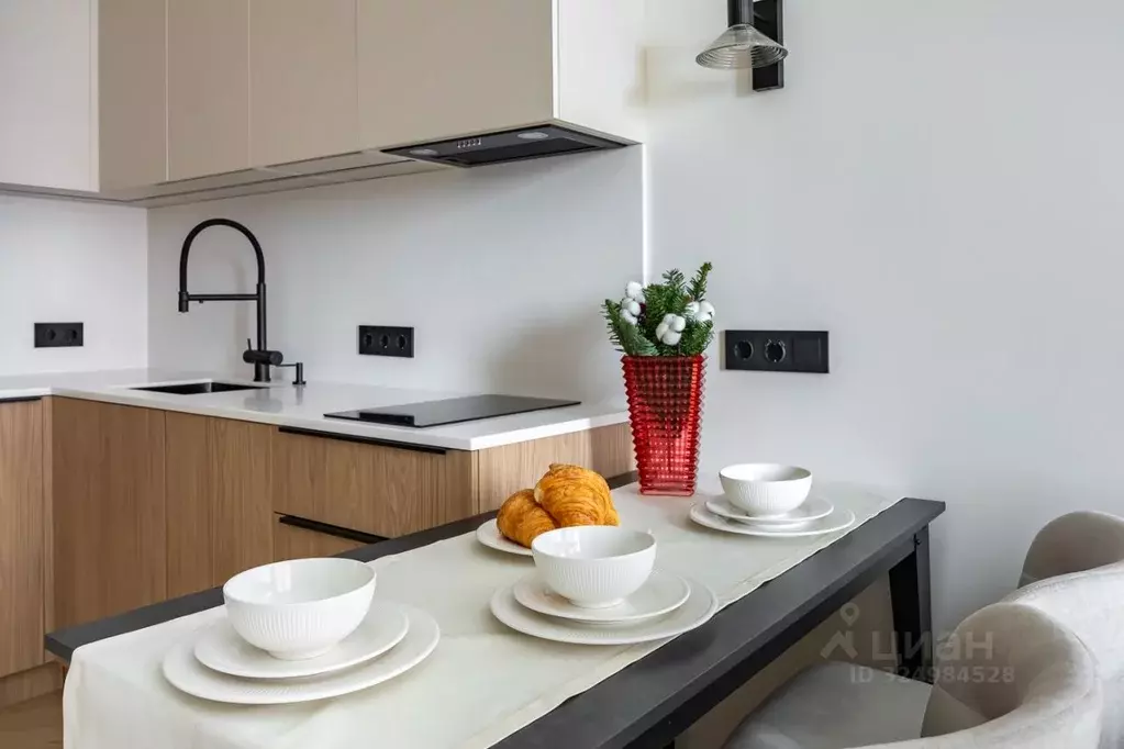 1-к кв. Москва ул. Николая Озерова, 8к1 (33.4 м) - Фото 1