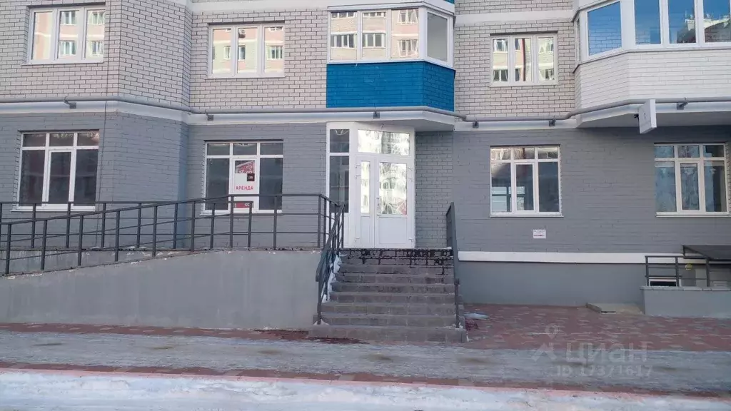 Помещение свободного назначения в Брянская область, Брянск ул. Имени . - Фото 0