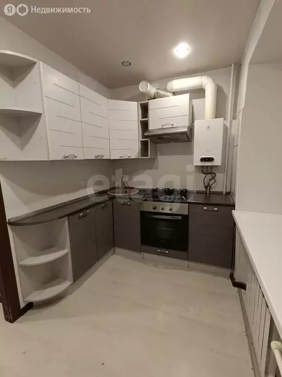 2-комнатная квартира: Ухта, посёлок Озёрный, улица Чернова, 21 (41 м) - Фото 1