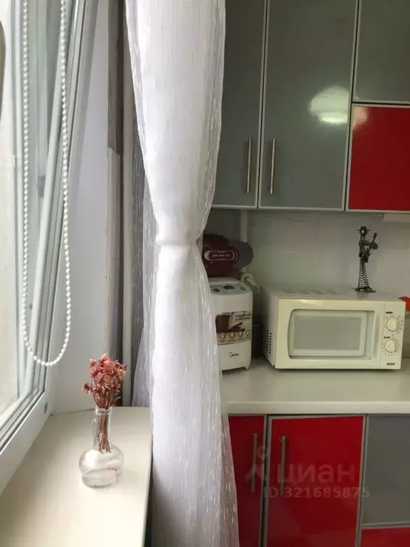 2-к кв. Пермский край, Губаха Октябрьский просп., 9 (50.0 м) - Фото 2