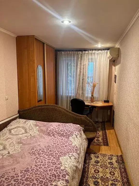 2-к кв. Воронежская область, Воронеж ул. Переверткина, 6 (44.0 м) - Фото 0