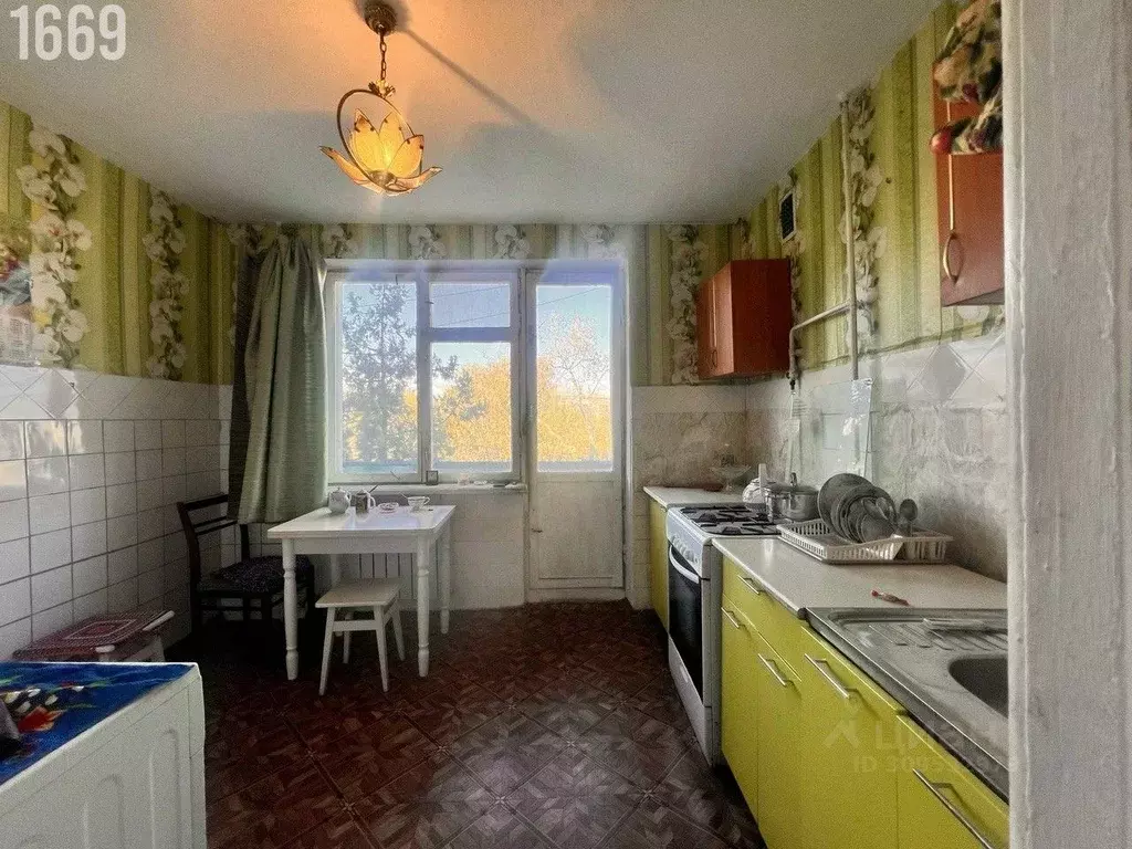 3-к кв. Севастополь ул. Хрусталева, 97 (71.0 м) - Фото 0