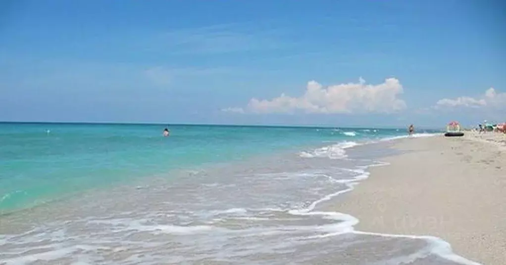 Участок в Крым, Сакский район, Штормовское с/пос, с. Приветное  (6.0 ... - Фото 2