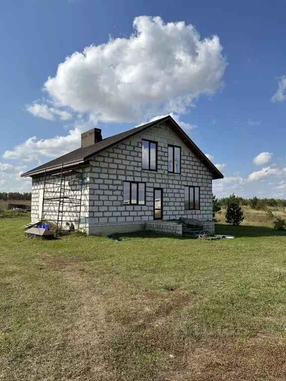 Дом в Липецкая область, Задонский район, Кашарский сельсовет, с. ... - Фото 1