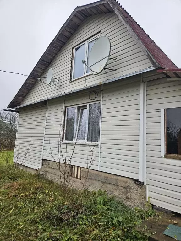 Дом в Новгородская область, Валдайский район, Ивантеевское с/пос, д. ... - Фото 1