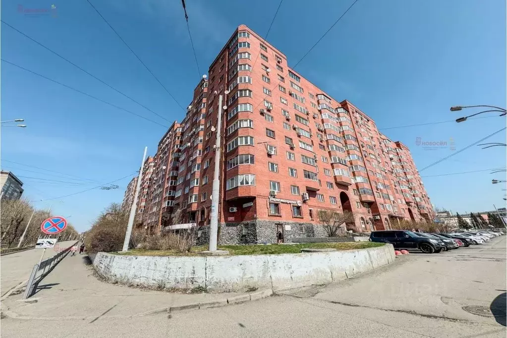 Офис в Свердловская область, Екатеринбург ул. Мичурина, 239 (30 м) - Фото 0
