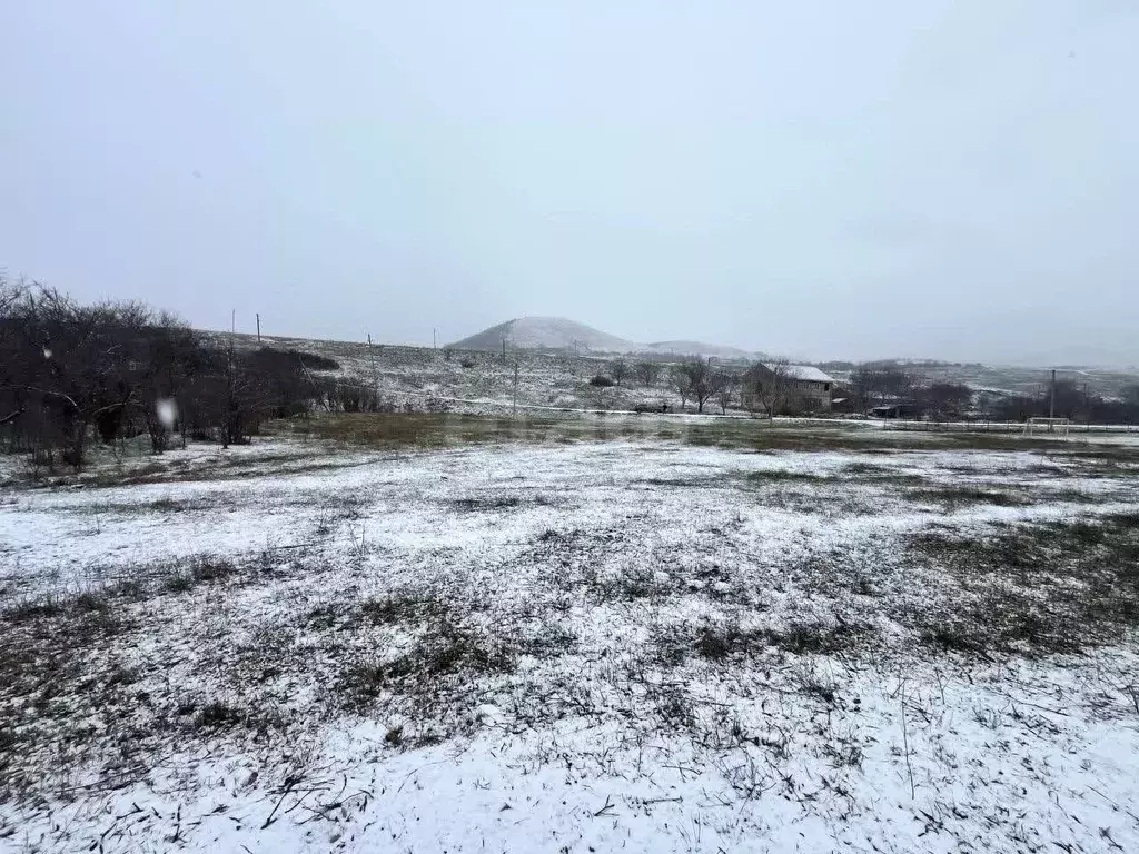 Участок в Крым, Симферопольский район, Добровское с/пос, с. Мраморное ... - Фото 2