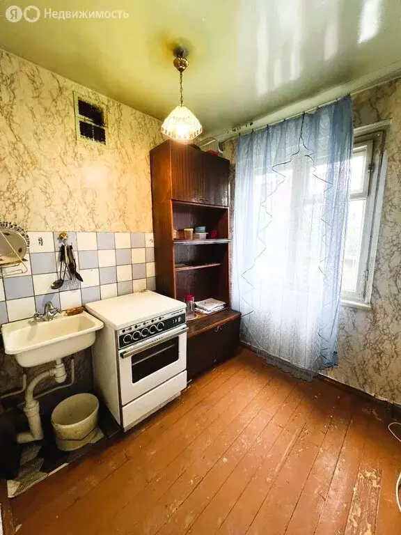 2-комнатная квартира: Апатиты, улица Кирова, 10 (47.5 м) - Фото 0