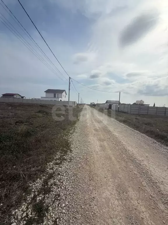 Участок в Крым, Сакский район, Молочненское с/пос, с. Витино  (8.0 ... - Фото 1
