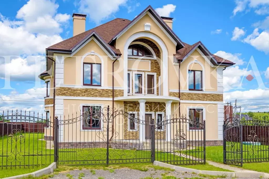 Коттедж в Москва Усадьба Романцево кп, 2 (430 м) - Фото 1