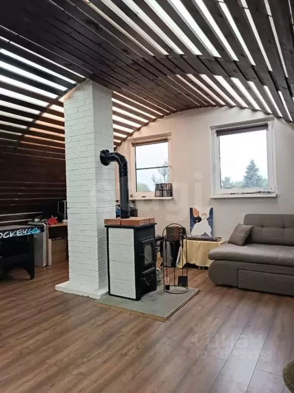 Дом в Ленинградская область, Гатчинский район, д. Луйсковицы 23 (43 м) - Фото 1