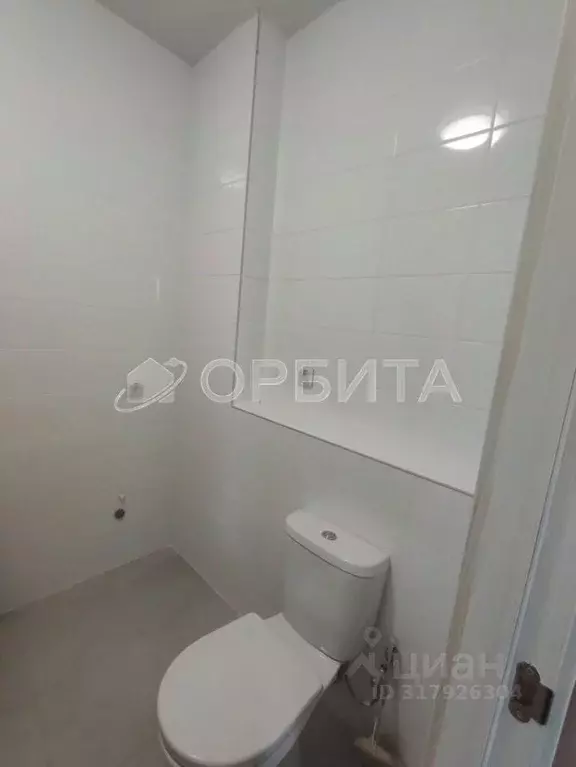 1-к кв. Тюменская область, Тюмень Полевая ул., 117к7 (48.2 м) - Фото 1