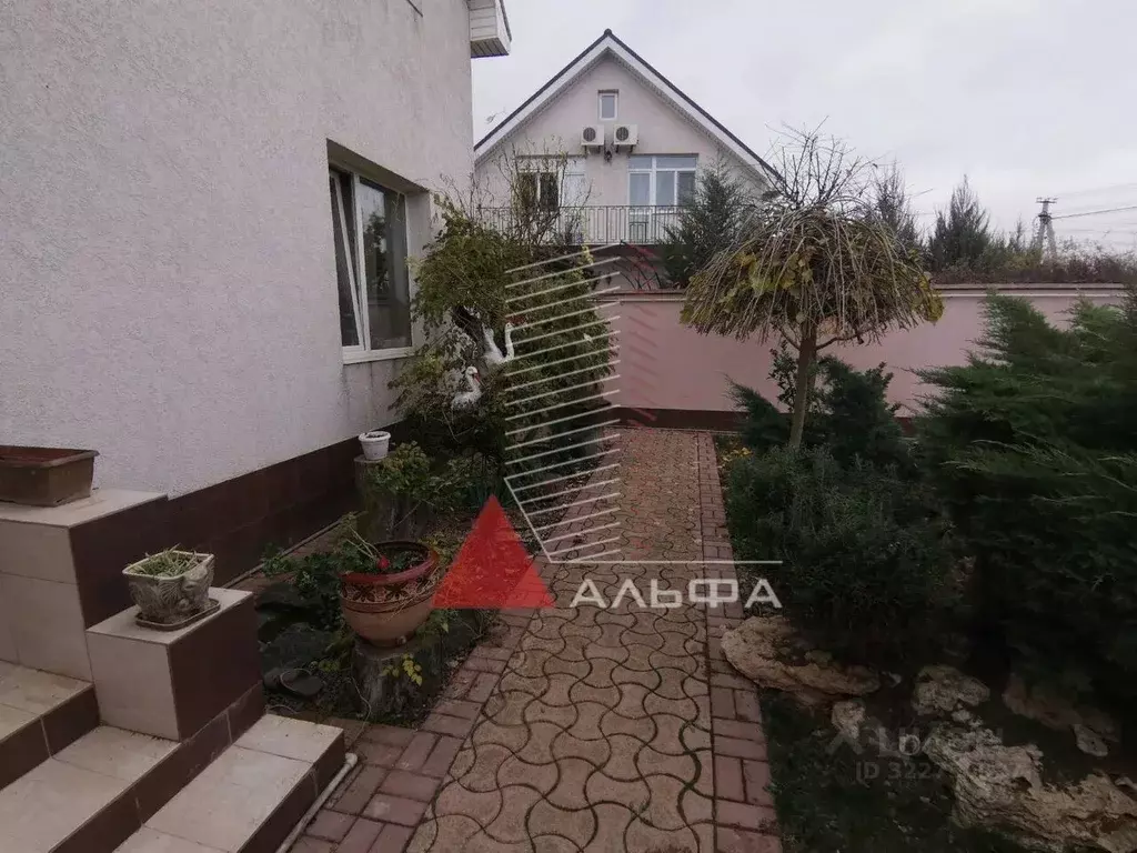 Дом в Крым, Евпатория городской округ, Заозерное пгт ул. Молодежная, 2 ... - Фото 2