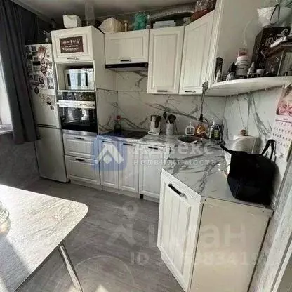 2-к кв. Тюменская область, Тюмень ул. Елизарова, 30 (50.0 м) - Фото 1