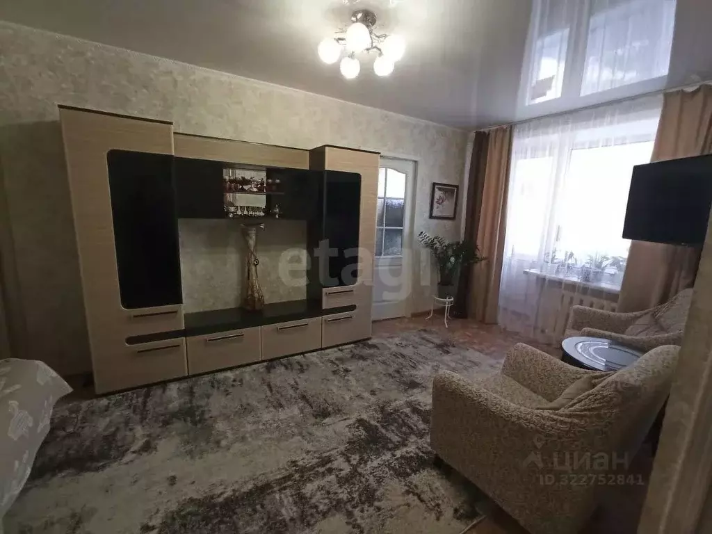 2-к кв. Амурская область, Белогорск Садовая ул., 38 (42.4 м) - Фото 1