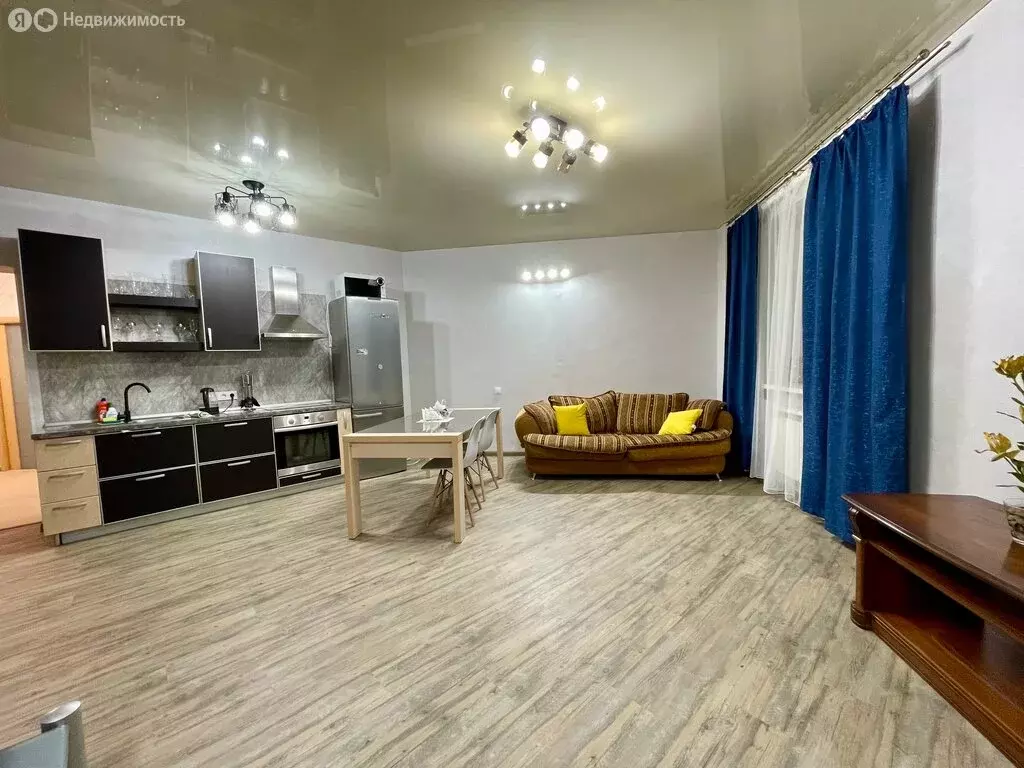 3-комнатная квартира: Иркутск, улица Пискунова, 156/1 (63 м) - Фото 1