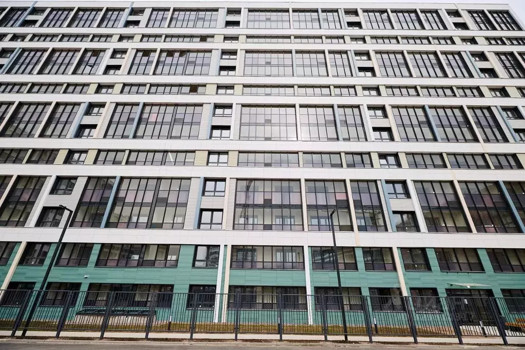 Гараж в Санкт-Петербург бул. Головнина, 6к1 (13 м) - Фото 2