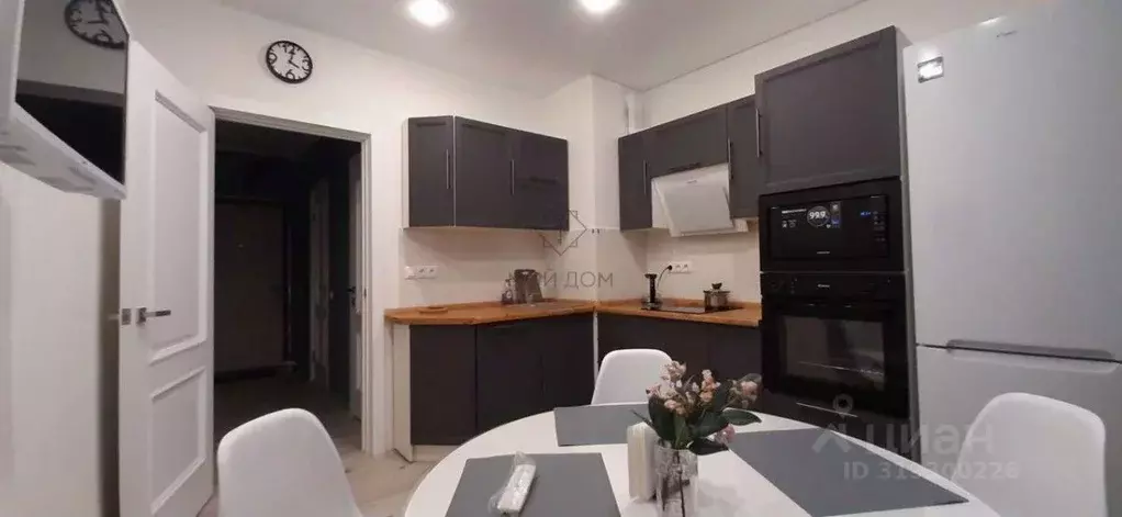 2-к кв. Москва Производственная ул., 8к2 (57.0 м) - Фото 0