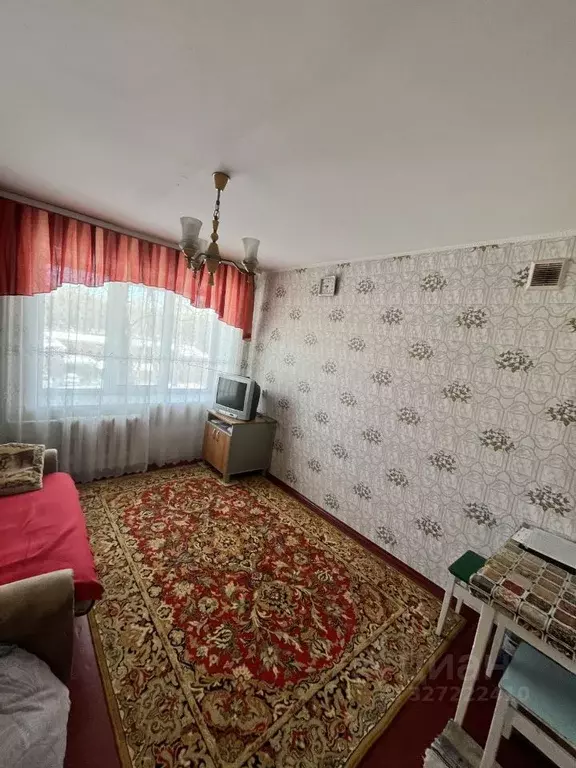 Комната Омская область, Омск ул. Химиков, 22Б (12.2 м) - Фото 1