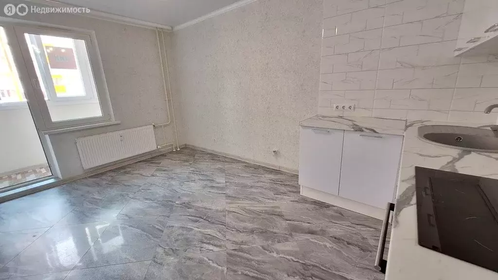 2-комнатная квартира: Анапа, улица Адмирала Пустошкина, 22к10 (68 м) - Фото 1