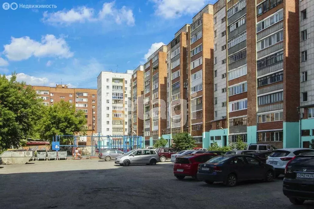 3-комнатная квартира: Тюмень, улица Елизарова, 6 (102 м) - Фото 0