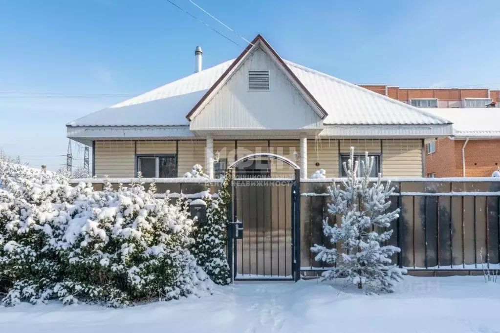 Дом в Карелия, Петрозаводск ул. Плеханова, 38 (93 м) - Фото 1