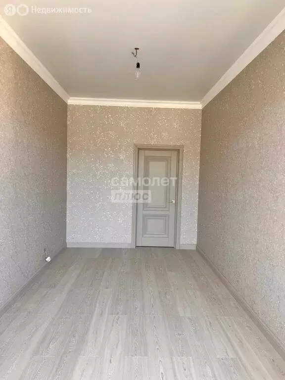 1-комнатная квартира: Нальчик, район Горная, Солнечная улица, 10к1 (45 ... - Фото 2