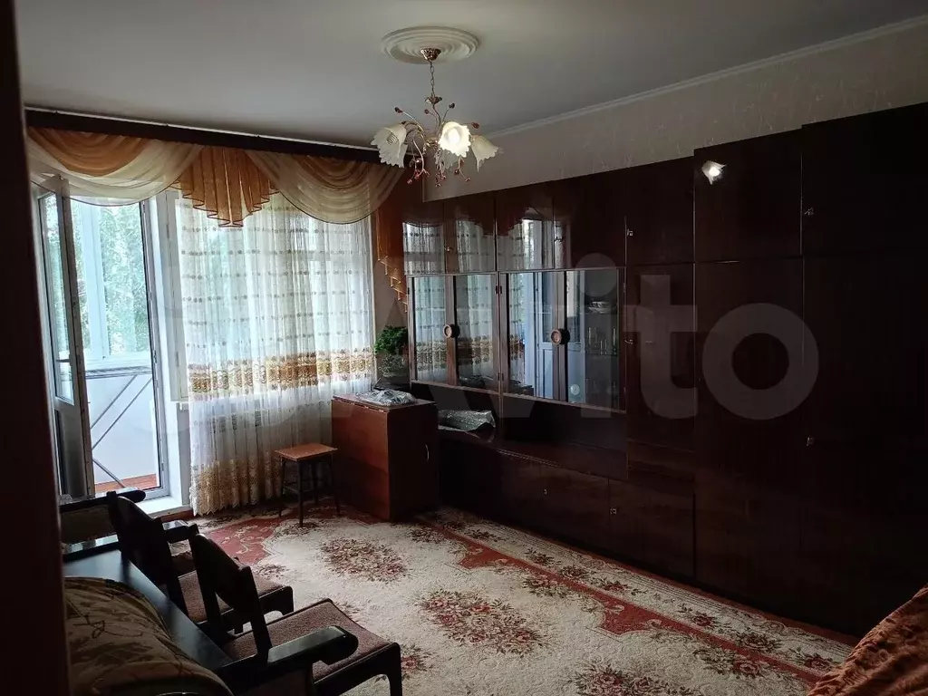 2-к. квартира, 54 м, 4/9 эт. - Фото 0