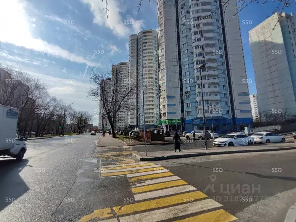 Торговая площадь в Москва Заповедная ул., 18к4 (245 м) - Фото 1