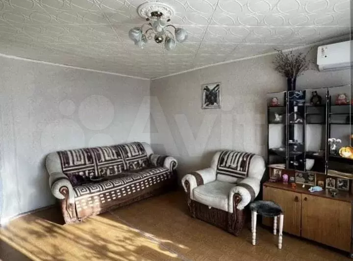 3-к. квартира, 58,5 м, 3/3 эт. - Фото 0