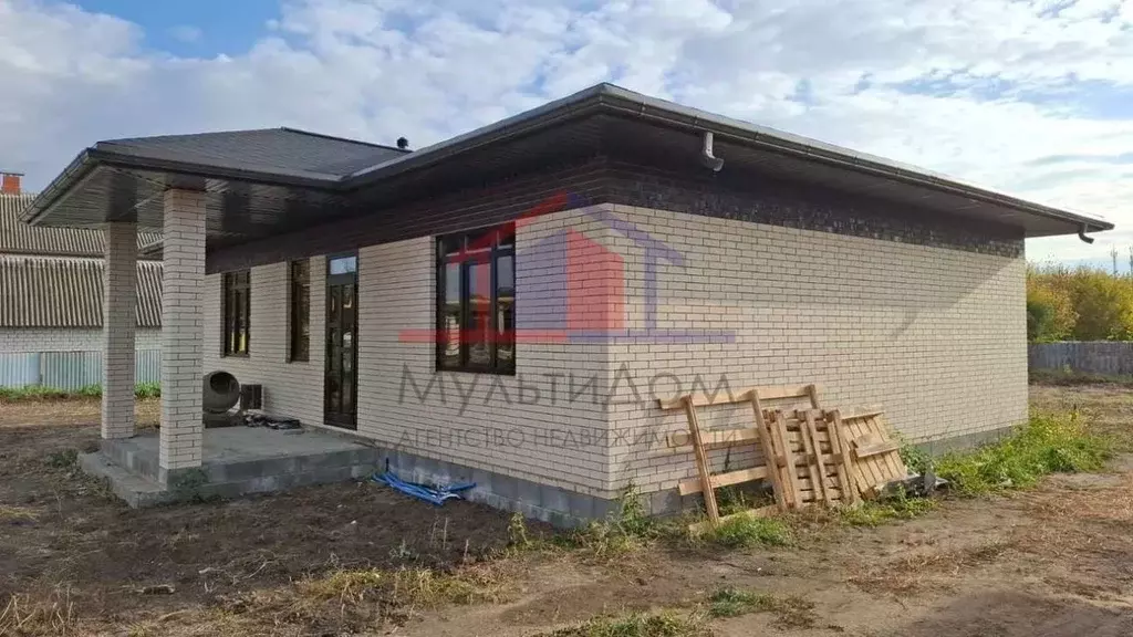 Коттедж в Белгородская область, Старооскольский городской округ, с. ... - Фото 2