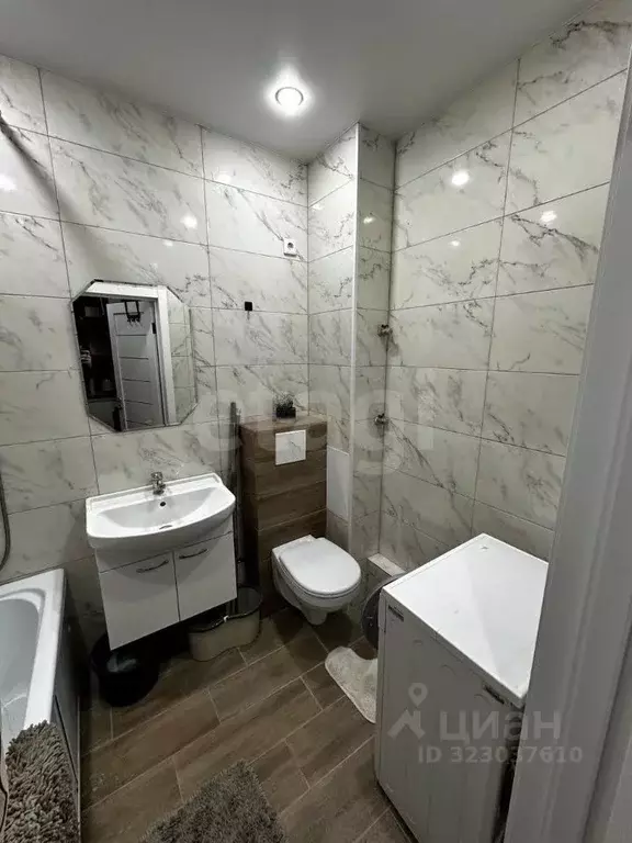 1-к кв. Тюменская область, Тюмень ул. Республики, 204к6 (32.3 м) - Фото 1