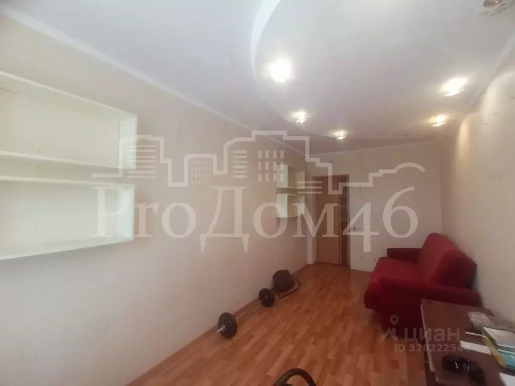 2-к кв. Курская область, Курск Садовая ул., 42 (44.6 м) - Фото 1